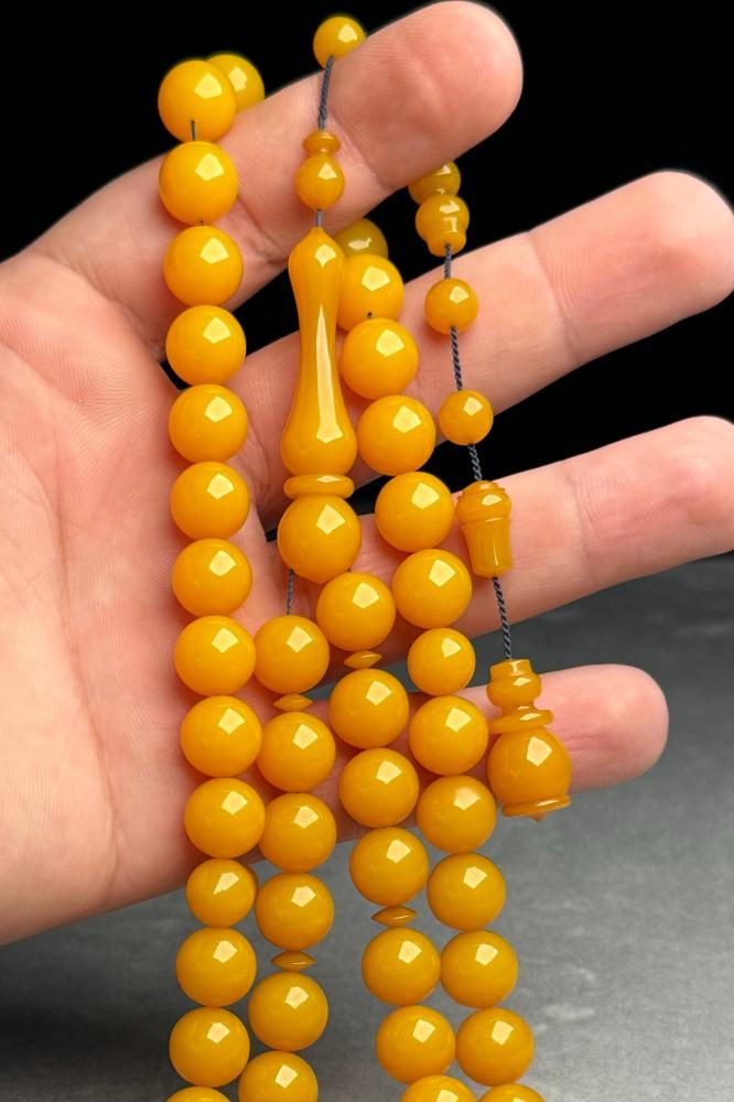 مسباح من عصي شبيه المكعبات صب قديم