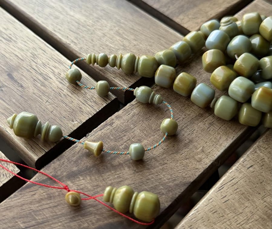 A new turquoise Fatoran prayer bead.