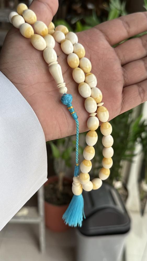 مسباح شبيه الكهرمان