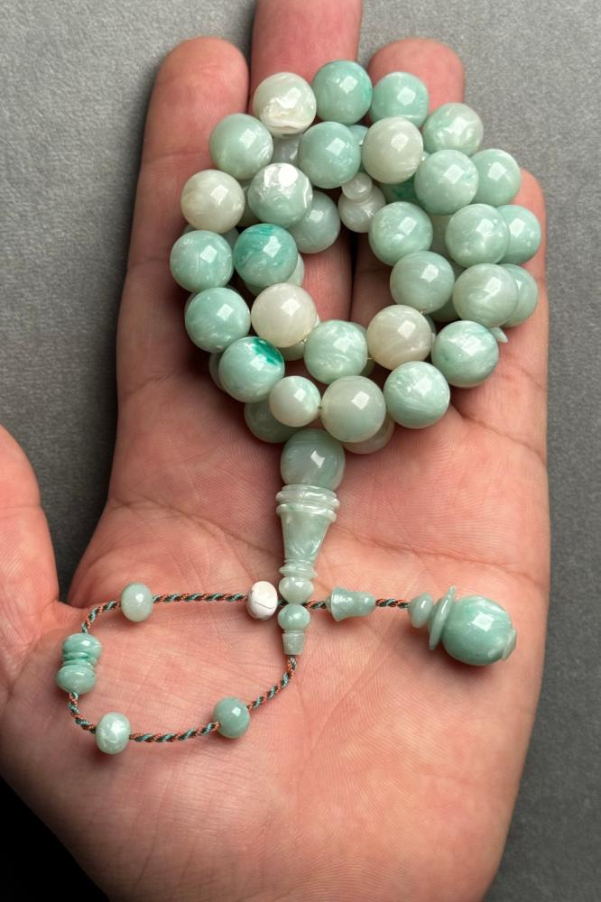 Tiffany rosary beads