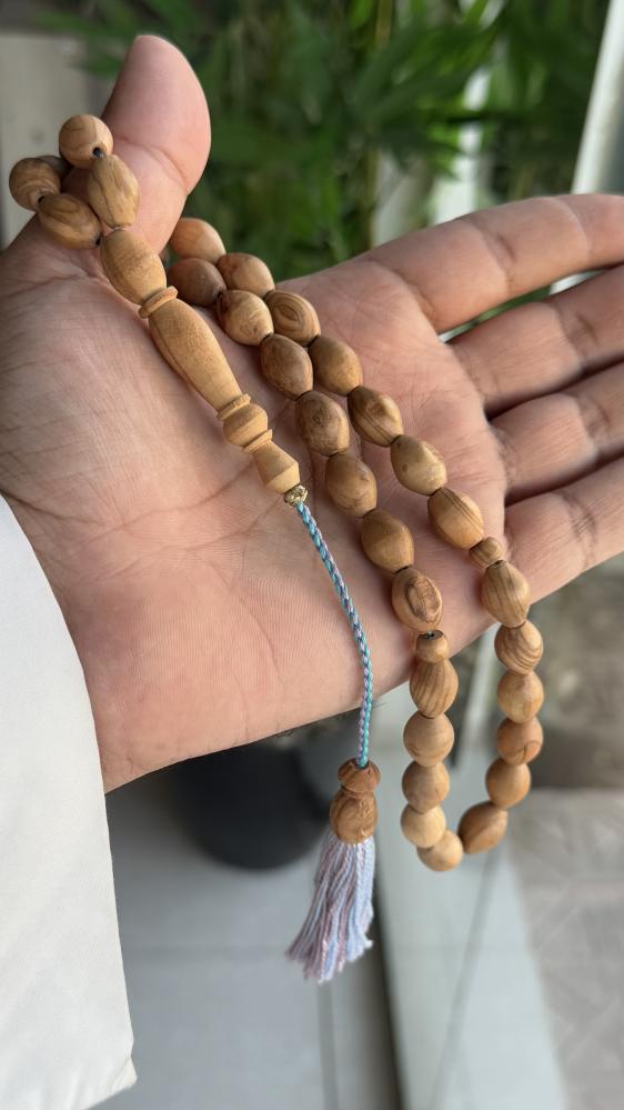 مسباح خشب ورد طبيعي