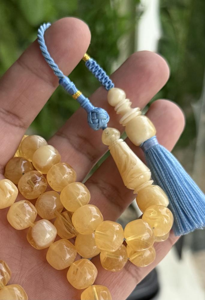 مسباح شبيه الكهرمان