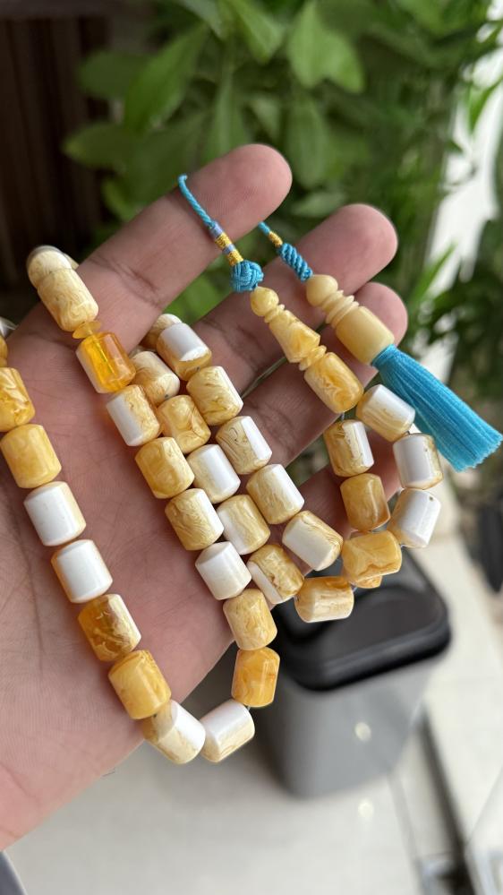 مسباح شبيه الكهرمان