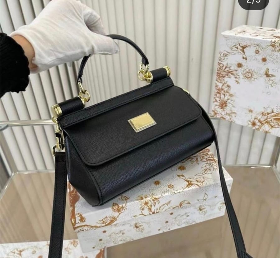 شنطة D&G