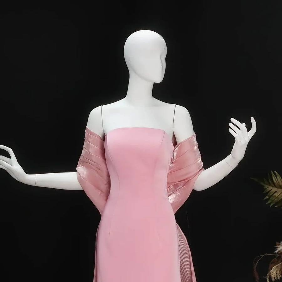 Lilac Strapless Gown with Ruffled Train MS242