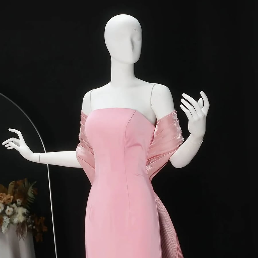 Lilac Strapless Gown with Ruffled Train MS242
