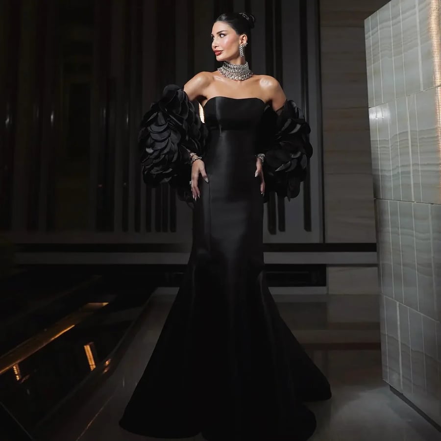 Black Scalloped Mermaid Gown MS230
