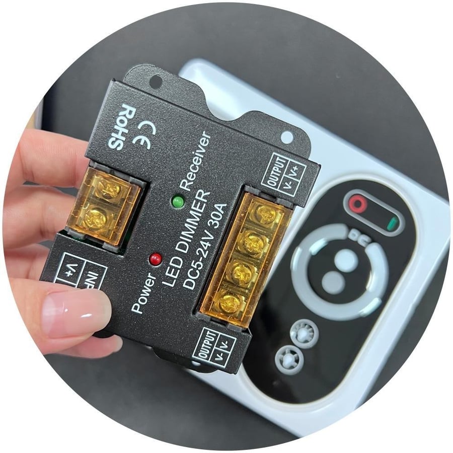 ريموت تحكم دايمر لشريط الانارة المخفية 12V*24V (ستريب لايت)