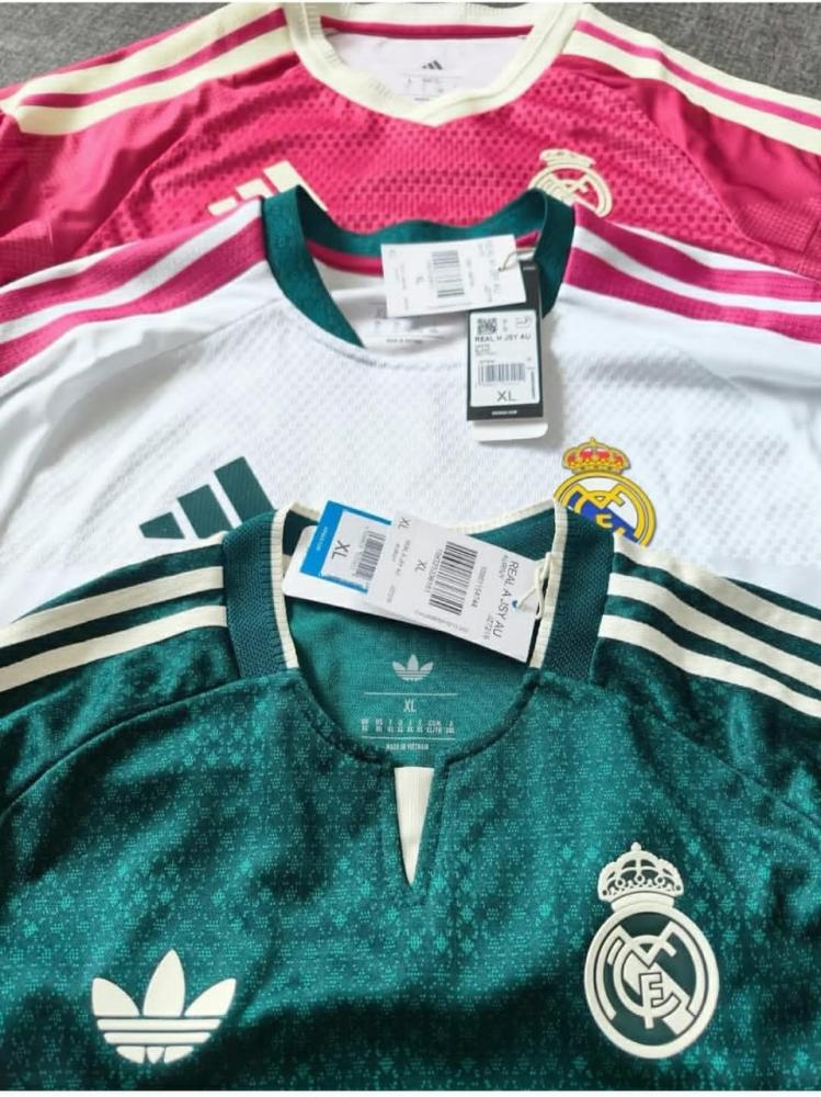 بكج ريال مدريد 2027 | 3 تيشيرتات