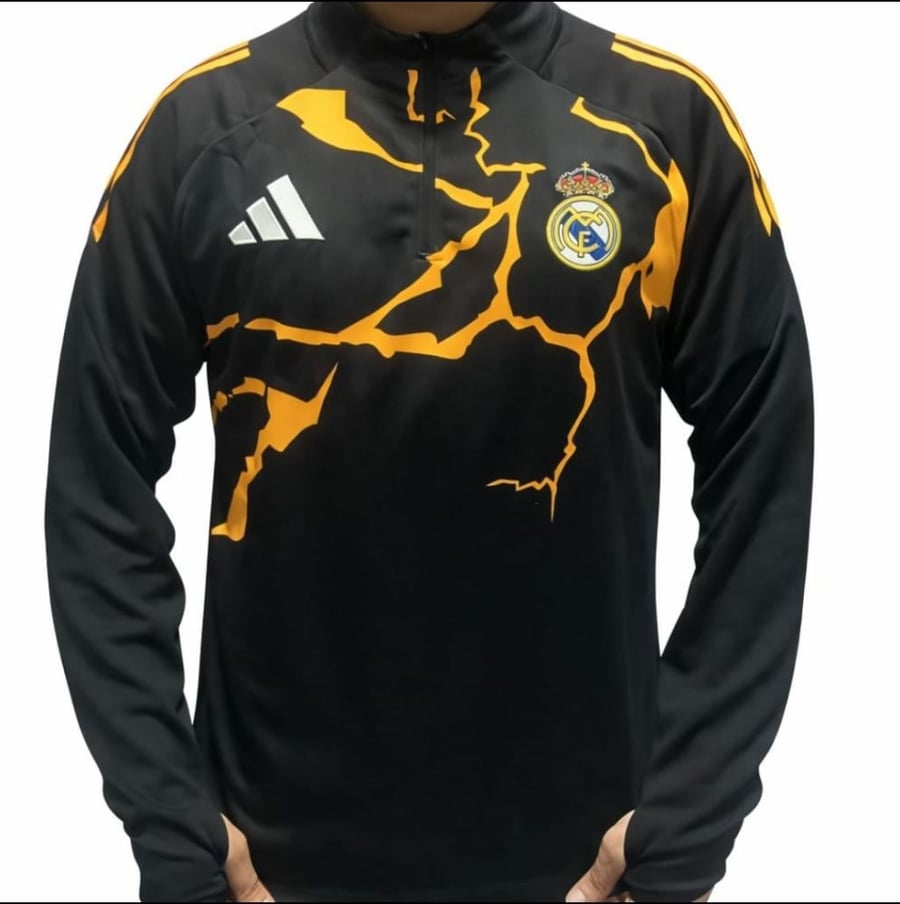 سويتر ريال مدريد الجديد