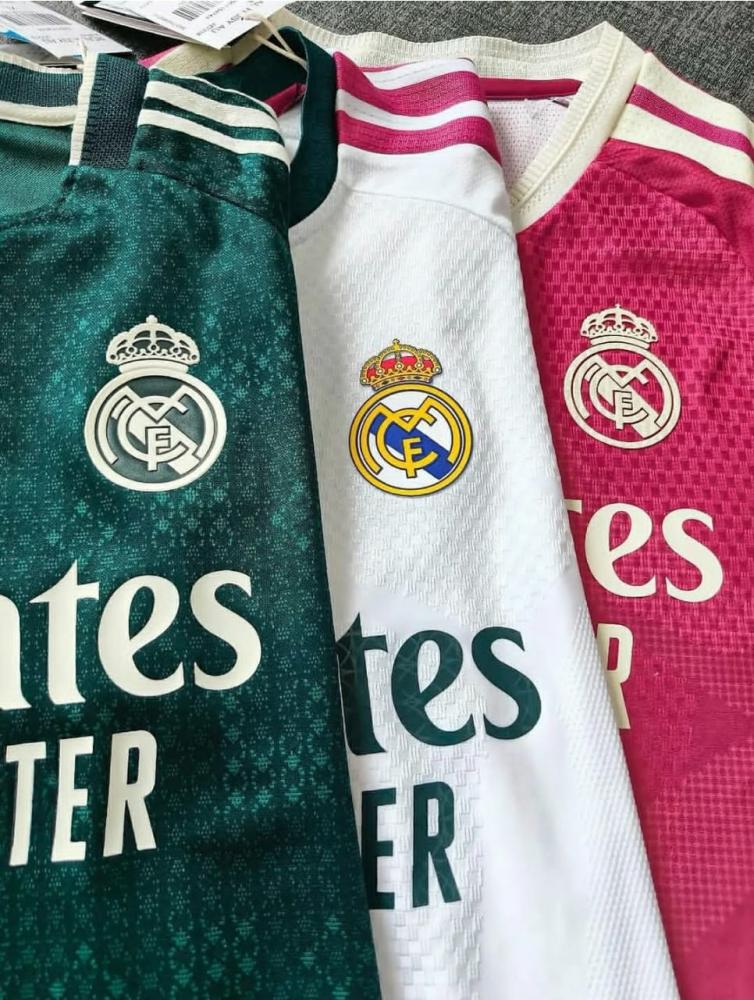 بكج ريال مدريد 2027 | 3 تيشيرتات