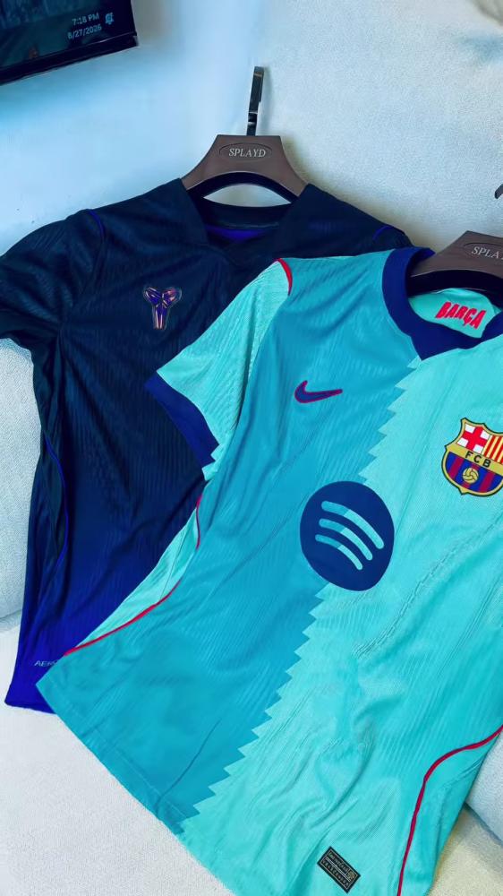 بكج برشلونة – 3 تيشيرتات 2027