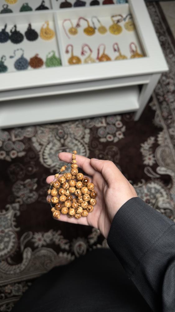 بكلايت من عصي دارسيني قديم