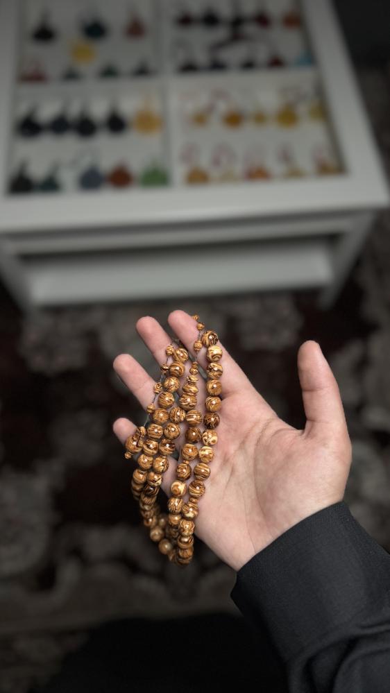بكلايت من عصي دارسيني قديم