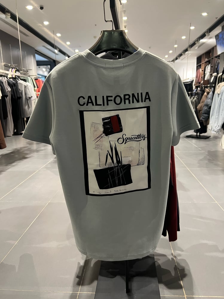 T-SHIRT