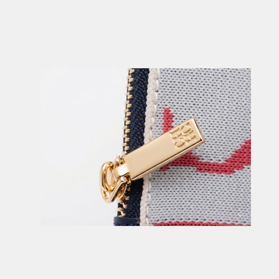 CH pouch