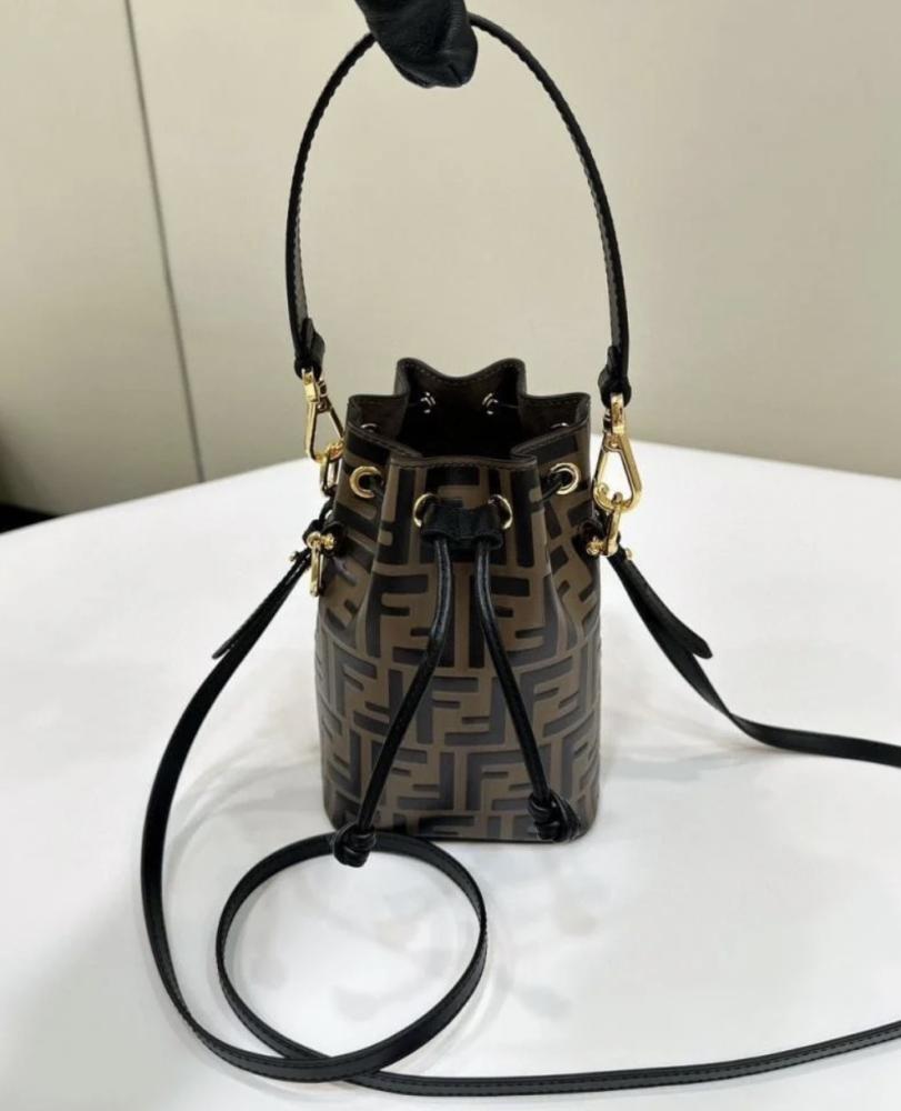 فندي مون تريسور Mon Tresor مقاس 18cm