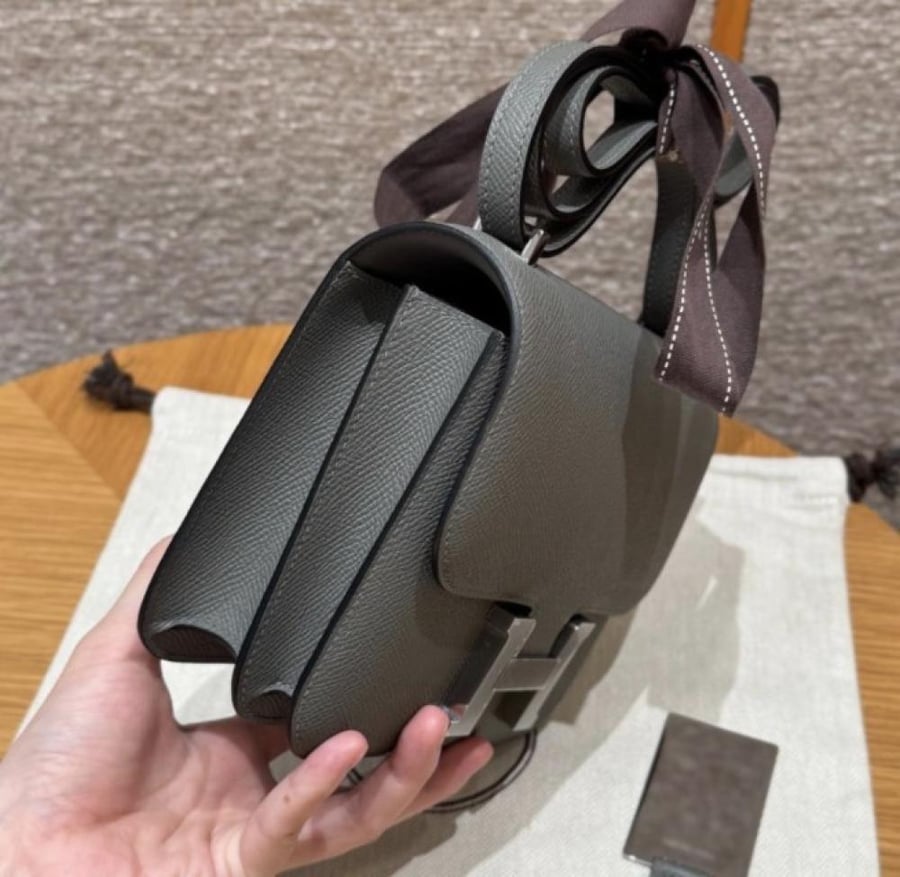 ايرميز كونستانس 18cm (هاردوير فضي)