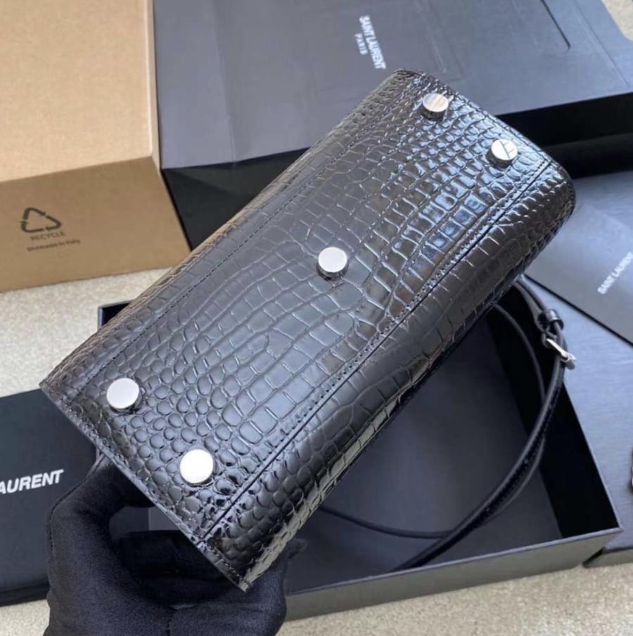 سان لوران YSL Sac de jour nano مقاس (نانو)