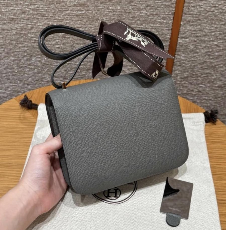 ايرميز كونستانس 18cm (هاردوير فضي)
