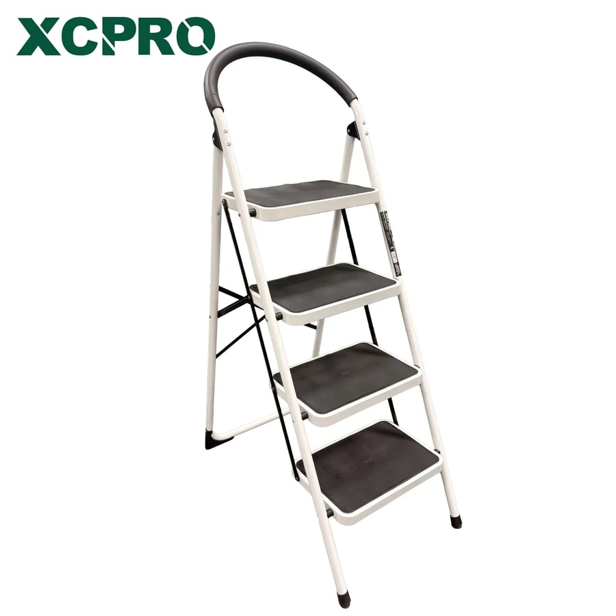 سلم قابل للطي 4 درجة ربر Steel ladder XCPRO
