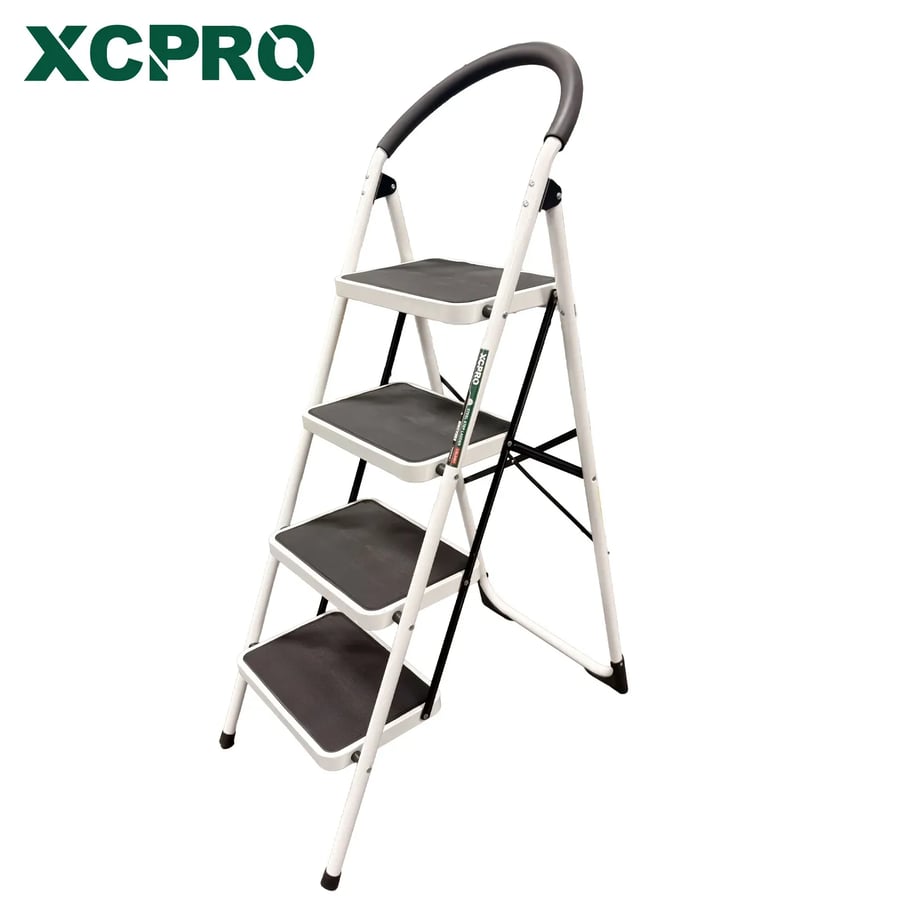سلم قابل للطي 4 درجة ربر Steel ladder XCPRO