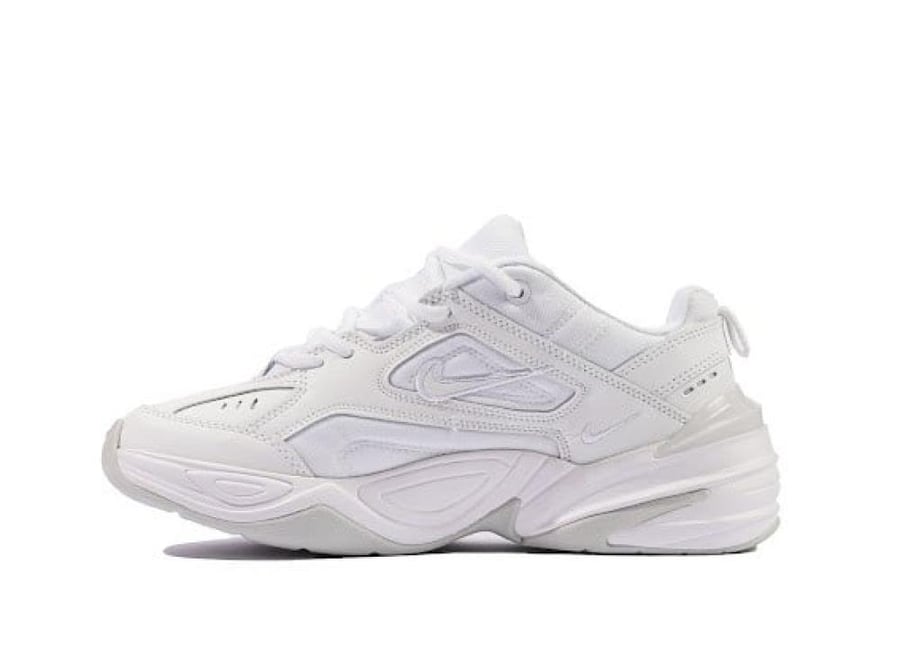 تسليم فوري Nike M2K white