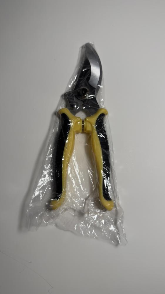 Scissors