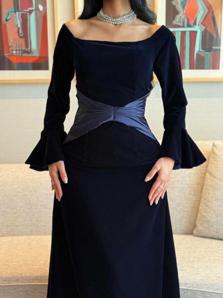 فستان مخمل كوري ناعم من miar Fashion