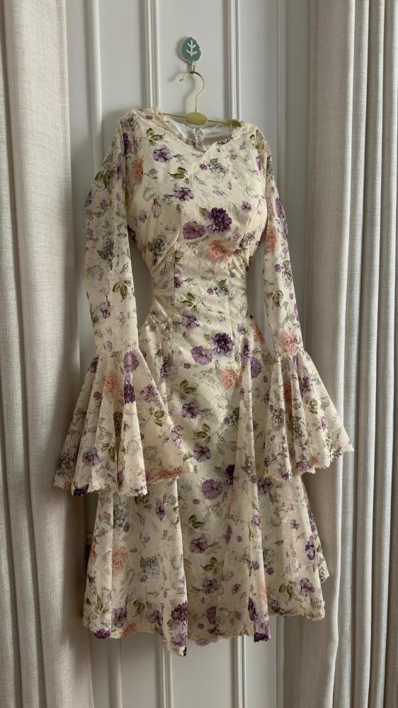 فستان العيد دانتيل مشجر بطانه باربي ناعمه من miar fashion