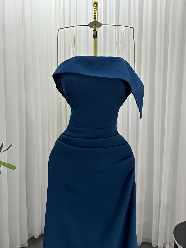 فستان بترولي باربي كسرات صغيره ع لخصر فاخرة من Mair Fashion