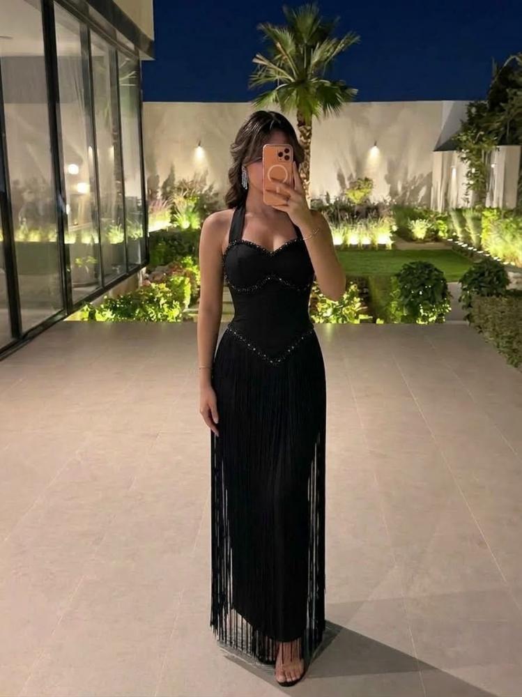 فستان سهرة أسود باربي تطريز يدوي مع هدب لمعه من miar Fashion