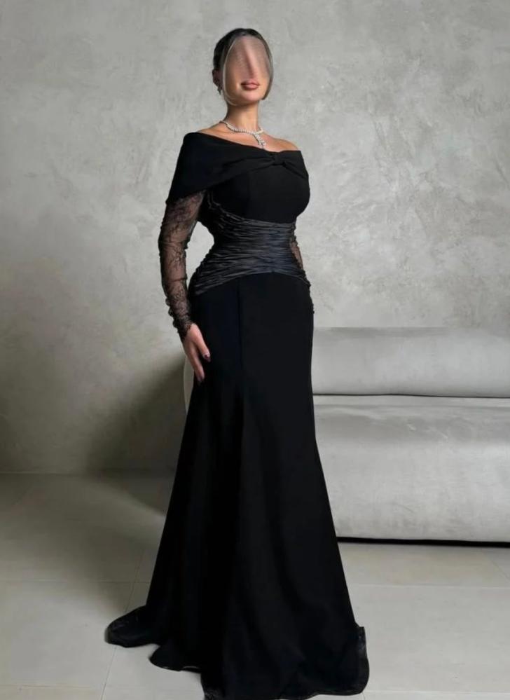 فستان سهرة فخم باللون الأسود من miar fashion
