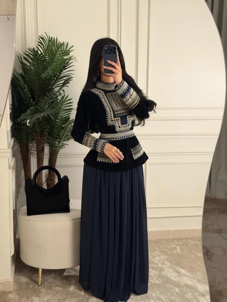 جلابيه عسيريه من قماش الشيفون والمخمل من Miar Fashion