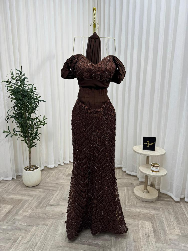 فستان سهره بني باربي مع قماش سهره من Miar Fashion