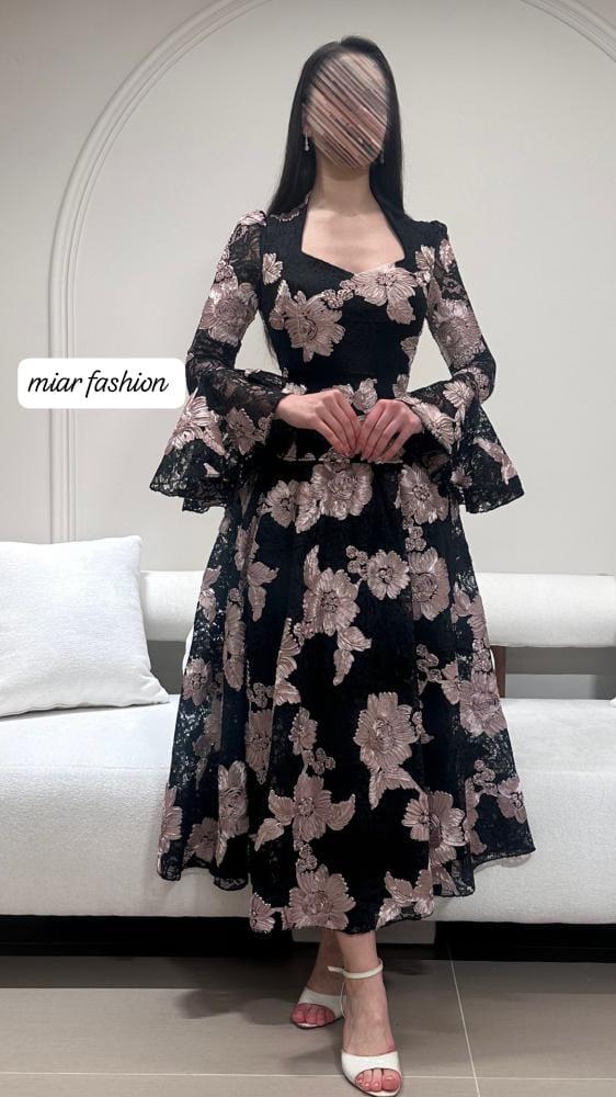 فستان أسود دانتيل مورد فاخر من Miar Fashion