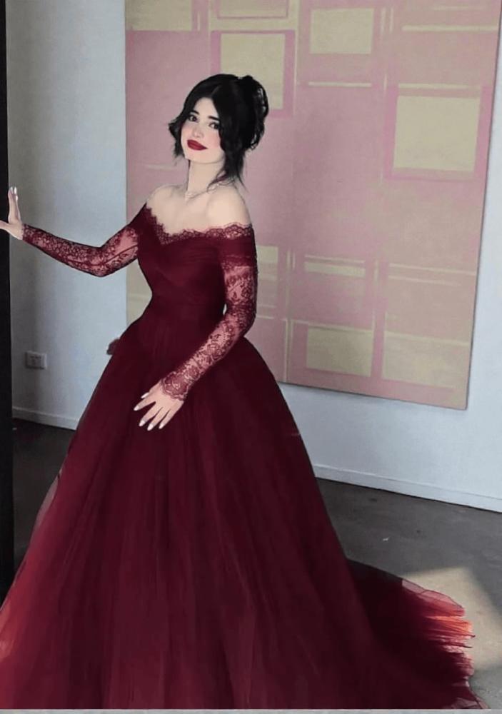 فستان سهره بتصميم يخطف الأنظار من miar Fashion