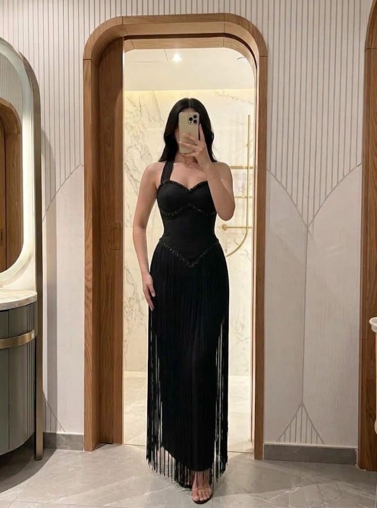 فستان سهرة أسود باربي تطريز يدوي مع هدب لمعه من miar Fashion
