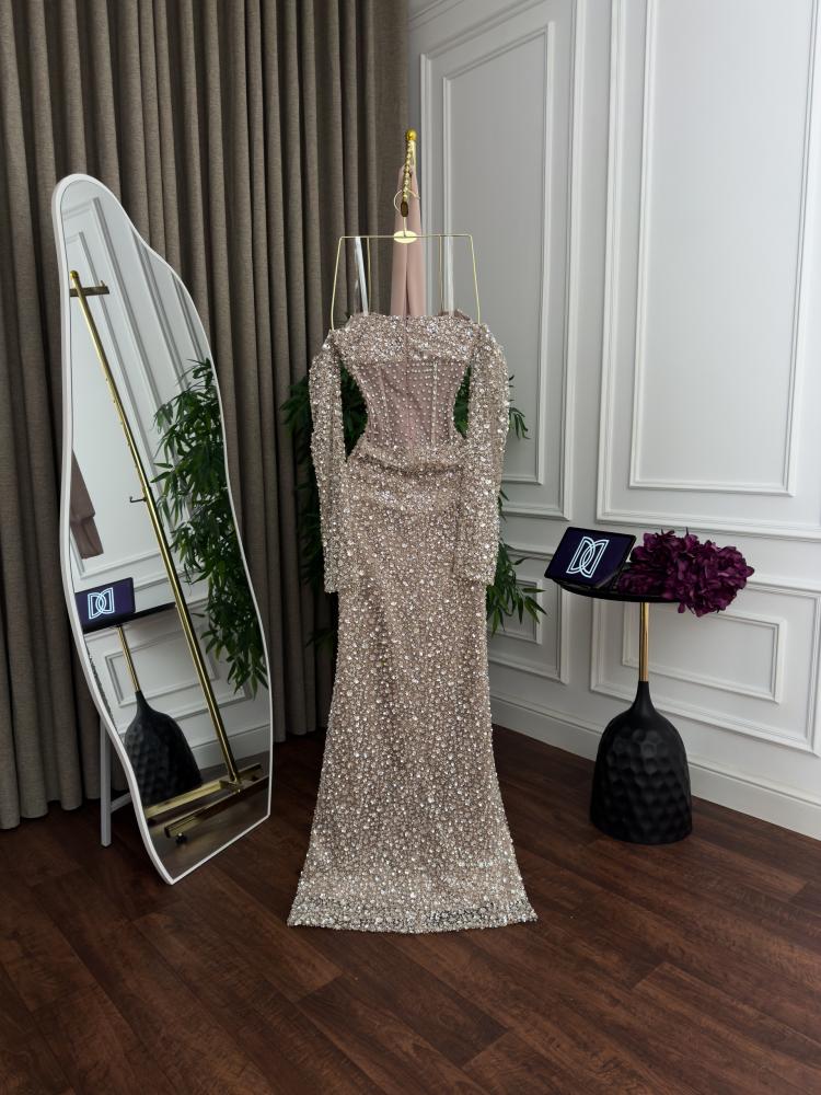 Evening dress, fully embroidered, lined with Barbie fabric, Miar fashion