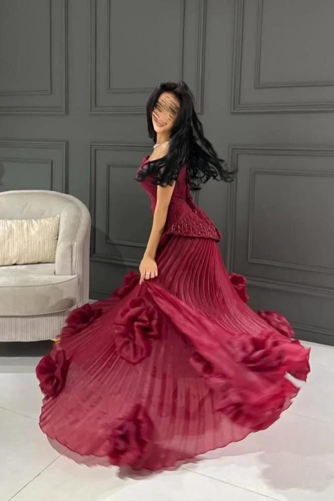 Sarah dress with a luxurious and elegant design