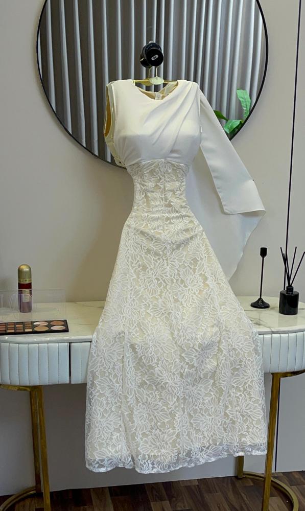 فستان أبيض باربي دانتيل أصلي من Mair fashion