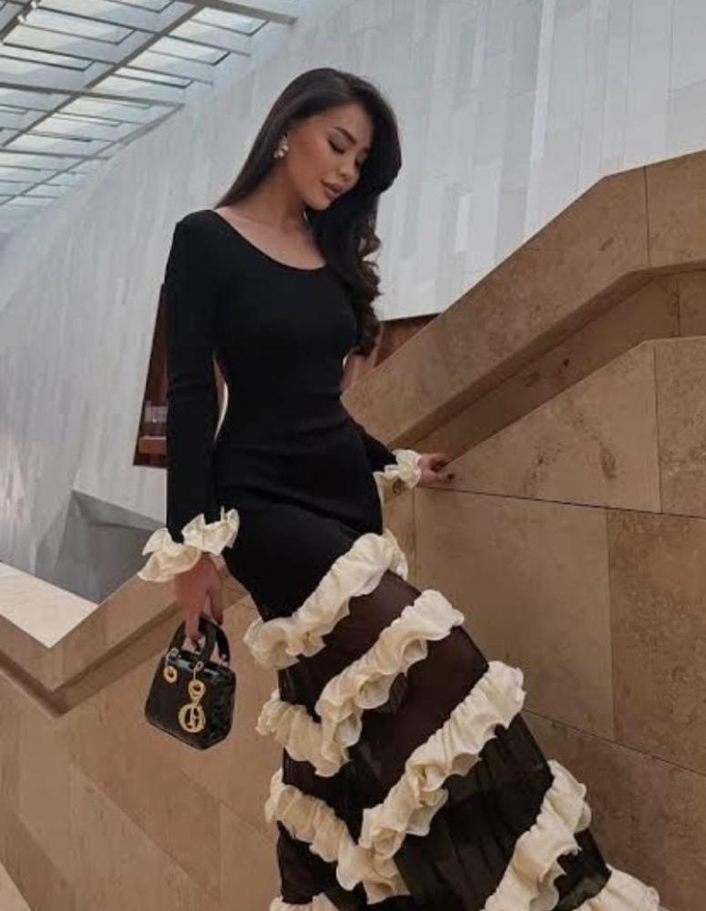 فستان سهره باربي تل تفته استرتش راااقي من Miar fashion