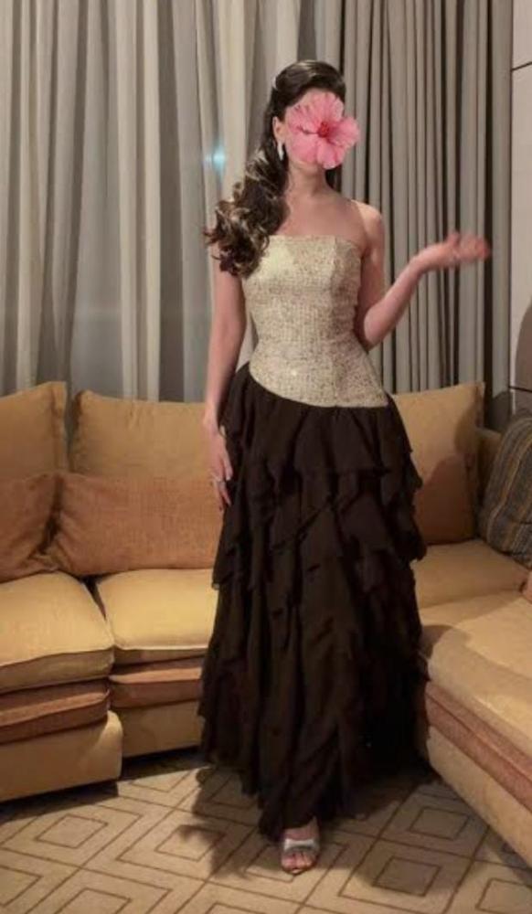 فستان سهرة ترتر ذهبي جورجيت فاخر من Miar Fashion