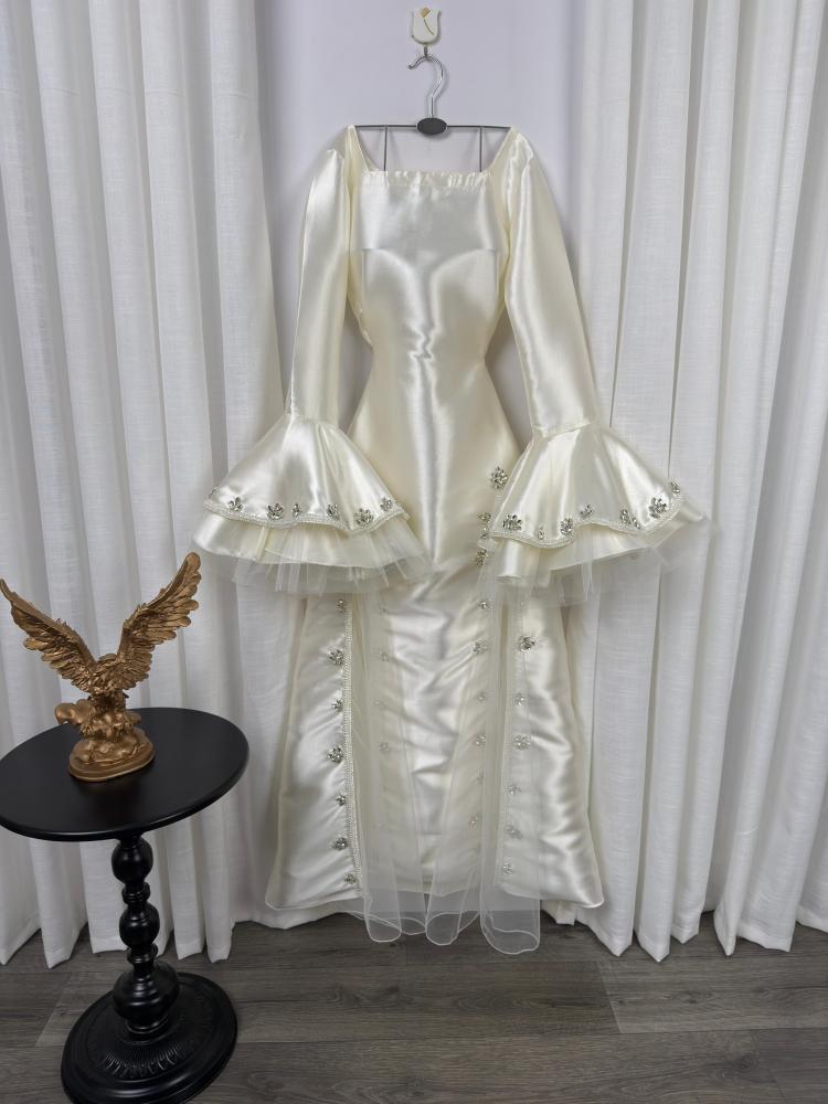 Evening dress off white Mikado embroidery crystal very luxurious from Miar Fashion