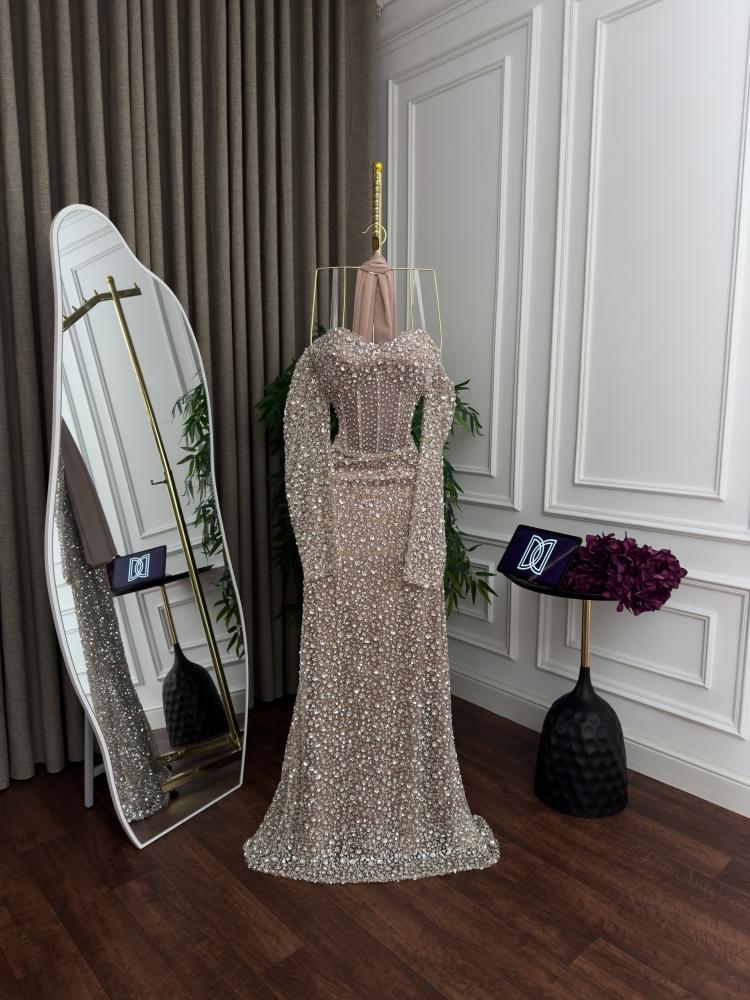 Evening dress, fully embroidered, lined with Barbie fabric, Miar fashion