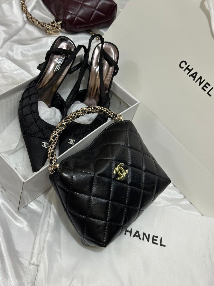 Chanel black set