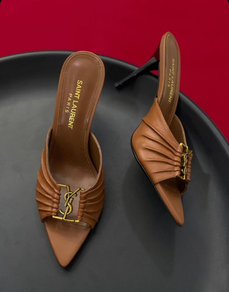 Saint Laurent matte heel