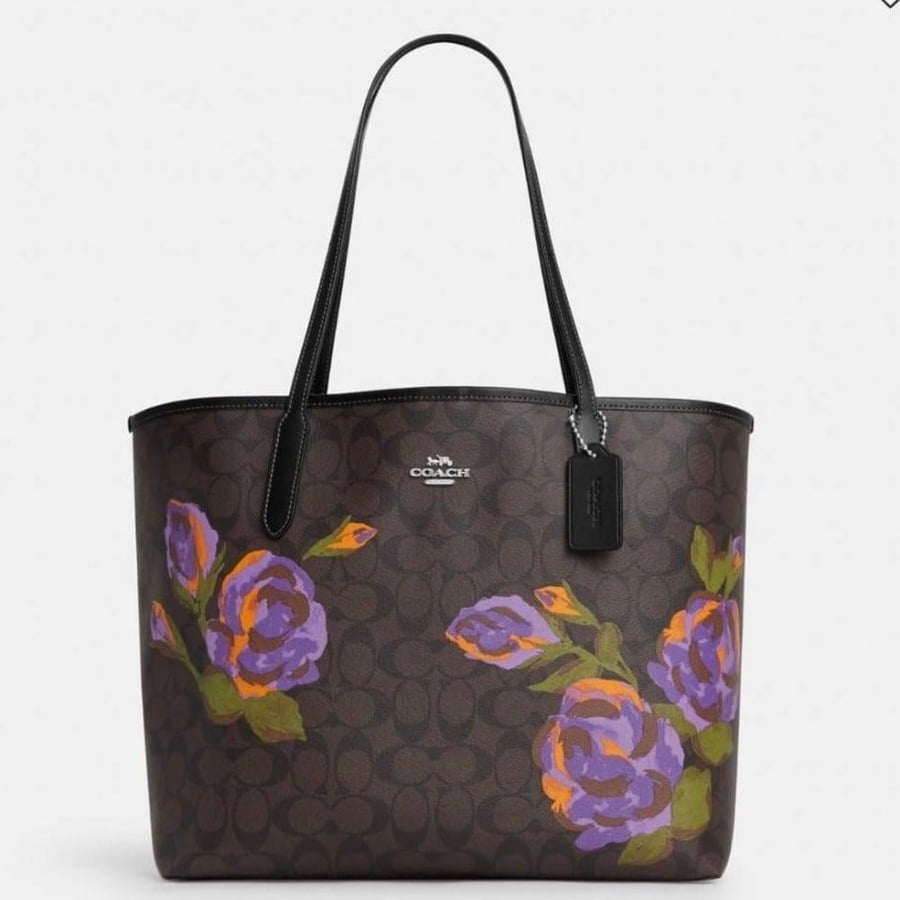 Coach tote bag without accessories