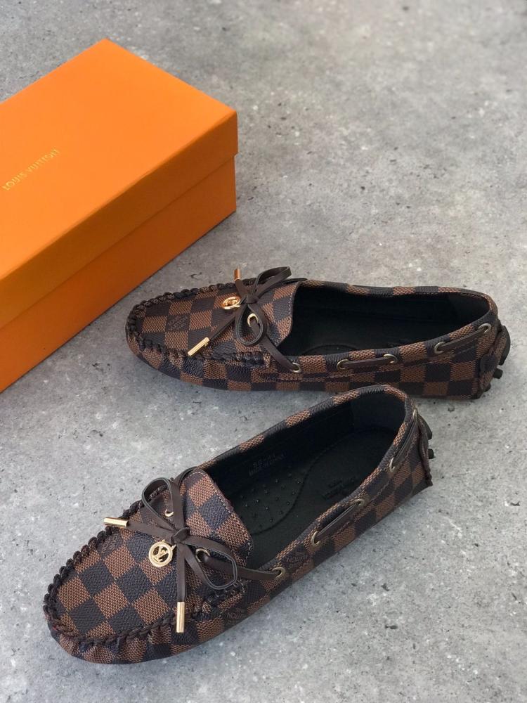 Louis Vuitton flats