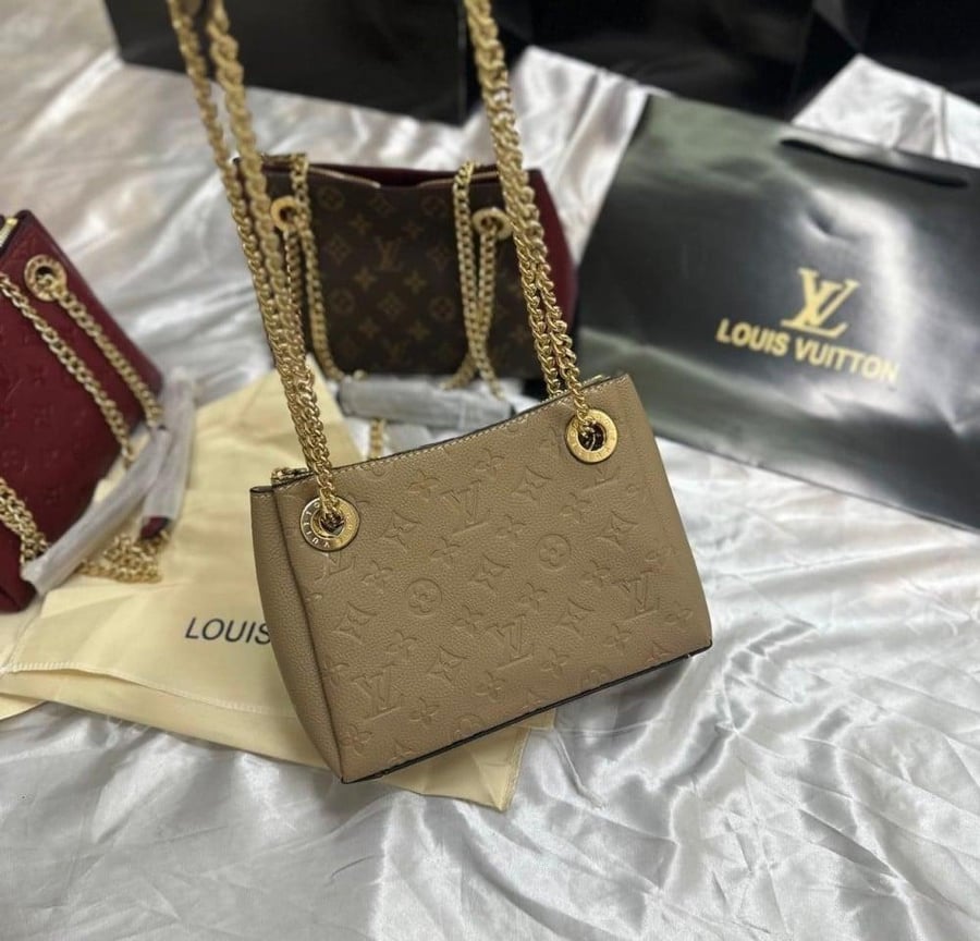 شنطه لويس فيتون
